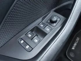 Škoda Octavia thumbnail 28