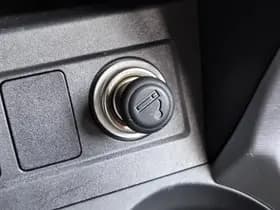Toyota RAV4 thumbnail 19
