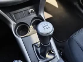 Toyota RAV4 thumbnail 20