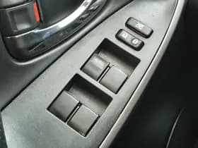 Toyota RAV4 thumbnail 22