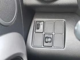 Toyota RAV4 thumbnail 23