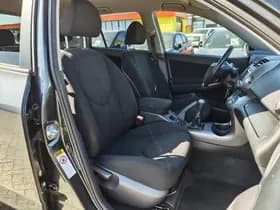 Toyota RAV4 thumbnail 26