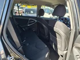 Toyota RAV4 thumbnail 27