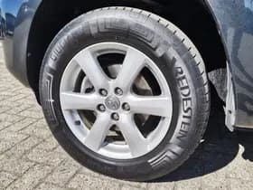 Toyota RAV4 thumbnail 34