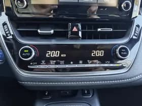 Toyota Corolla thumbnail 21
