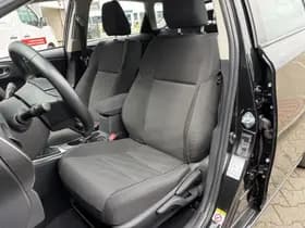 Toyota Auris thumbnail 27