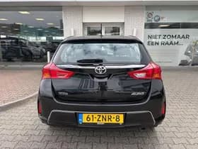 Toyota Auris thumbnail 7