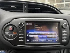 Toyota Yaris thumbnail 18