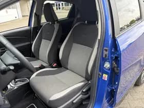 Toyota Yaris thumbnail 30