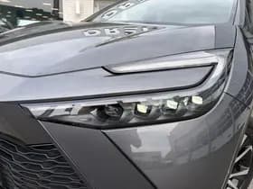 Toyota C-HR thumbnail 41