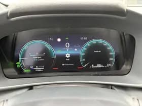 Toyota C-HR thumbnail 10