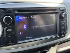 Toyota Yaris thumbnail 26