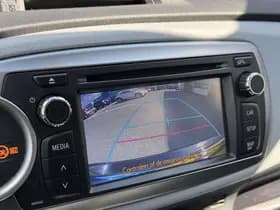 Toyota Yaris thumbnail 28