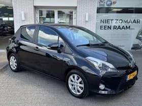 Toyota Yaris thumbnail 6
