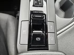 Toyota C-HR thumbnail 21