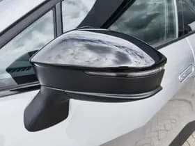 Toyota C-HR thumbnail 35
