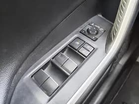 Toyota RAV4 thumbnail 24