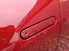 Toyota C-HR thumbnail 42