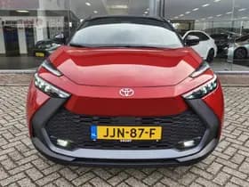 Toyota C-HR thumbnail 6