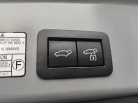 Toyota Corolla thumbnail 33
