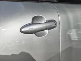 Toyota Corolla thumbnail 38