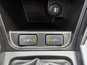 Suzuki S-Cross thumbnail 22