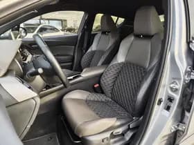 Toyota C-HR thumbnail 29
