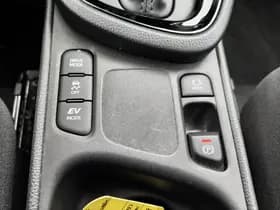 Toyota Yaris Cross thumbnail 21