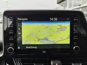 Toyota C-HR thumbnail 18