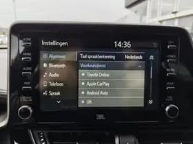 Toyota C-HR thumbnail 19
