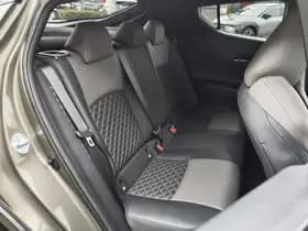 Toyota C-HR thumbnail 34