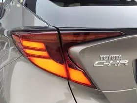 Toyota C-HR thumbnail 37