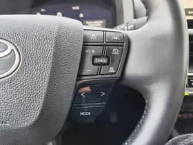 Toyota C-HR thumbnail 11