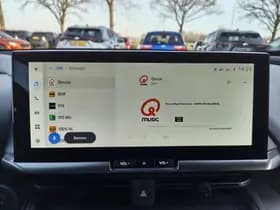 Toyota C-HR thumbnail 14