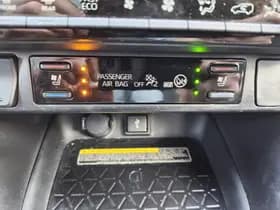 Toyota RAV4 thumbnail 18
