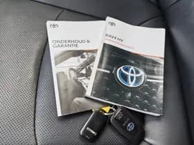 Toyota RAV4 thumbnail 43