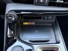 Lexus NX thumbnail 22