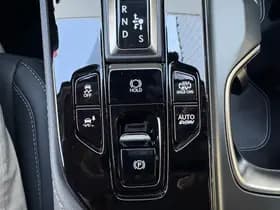 Lexus NX thumbnail 24