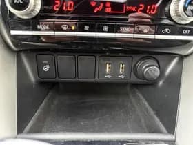 Mitsubishi Eclipse Cross thumbnail 23