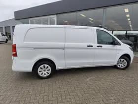 Mercedes-Benz Vito thumbnail 5