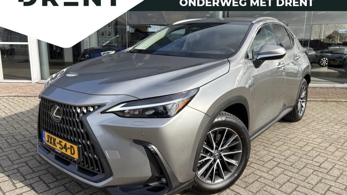 Lexus NX — foto 1