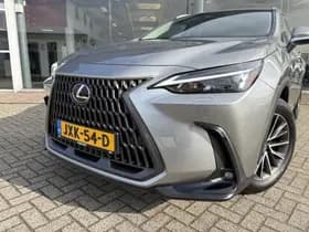 Lexus NX thumbnail 2