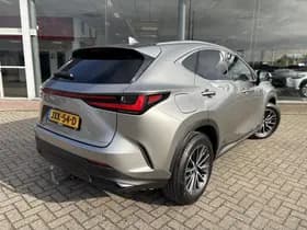 Lexus NX thumbnail 4