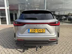 Lexus NX thumbnail 7