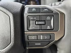 Toyota Land Cruiser thumbnail 17