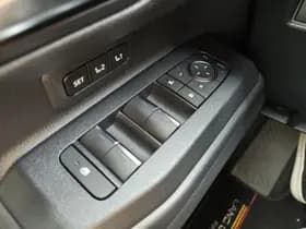 Toyota Land Cruiser thumbnail 29