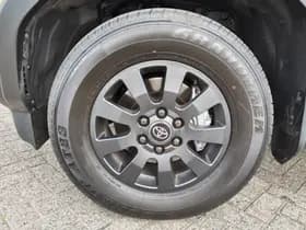 Toyota Land Cruiser thumbnail 49