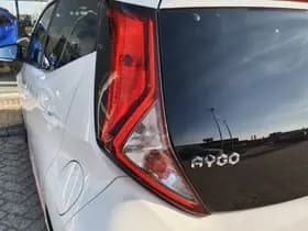 Toyota Aygo thumbnail 33