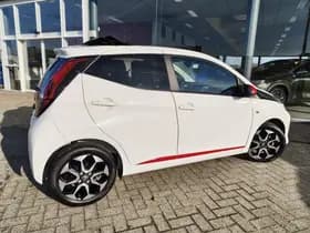 Toyota Aygo thumbnail 6