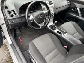 Toyota Avensis thumbnail 27